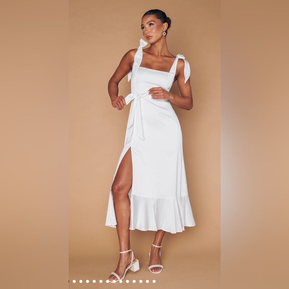 Show me your mumu Garden midi dress white size M new with tags!